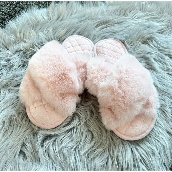 Fuzzy‎ Cross Band Fluffy Open Toe House Slippers Size 10-11.5 - Picture 2 of 8